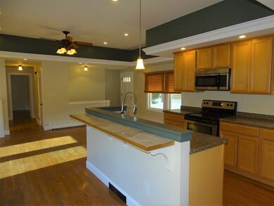 29 New Rochester Rd, Dover, NH 03820 - photo 6