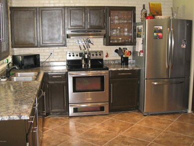9-Kitchen
