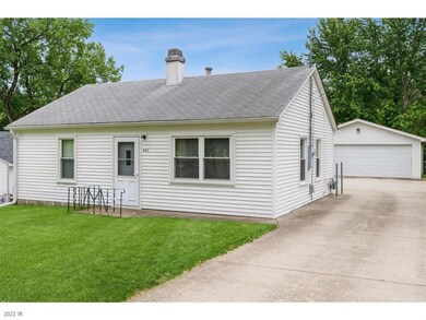 407 E Diehl Ave, Des Moines, IA 50315 - photo 3