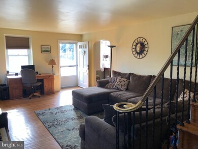 963 Providence Rd, Springfield, PA 19064 - photo 3