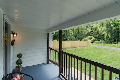 1345 10th St, Waynesboro, VA 22980 - photo 4