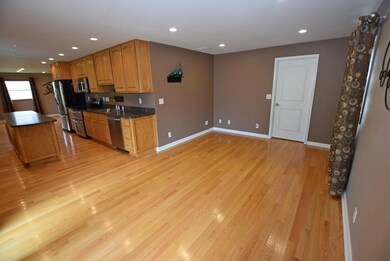 149 E 75th St, Anderson, IN 46013 - photo 5