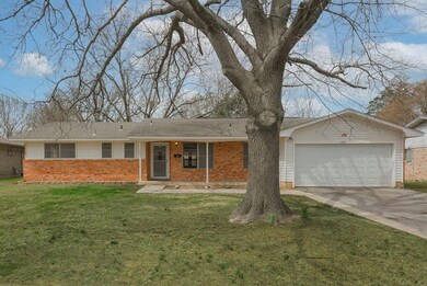 1905 Laurel Rd, Gainesville, TX 76240 - photo 2