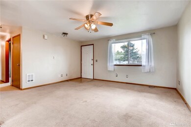 405 Johnson St, Enumclaw, WA 98022 - photo 2