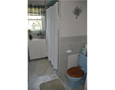 41 Woodlawn Rd, North Smithfield, RI 02896 - photo 7