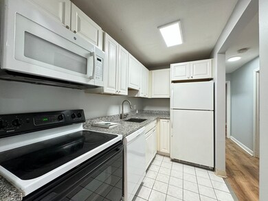 54 Fountain Ln unit 5, South Weymouth, MA 02190 - photo 6