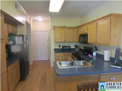 another Kitchen view