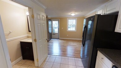 405 Elmwood Dr, Hudson, NH 03051 - photo 5