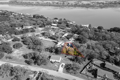 5704 Highland Ct, Granbury, TX 76048 - photo 3