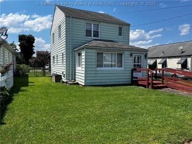 337 20th St, Dunbar, WV 25064 - photo 3