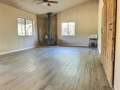 6AD30F7C-B6E7-4197-A7BB-7D6D76CE29F9