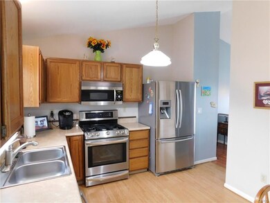 All newer upgraded stainless steel appliances in t