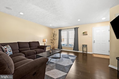 1 Donn Ct, Perry Hall, MD 21128 - photo 4