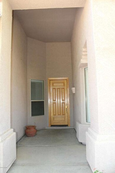 02 Entrance