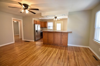 912 N Spring St, Evansville, IN 47711 - photo 6