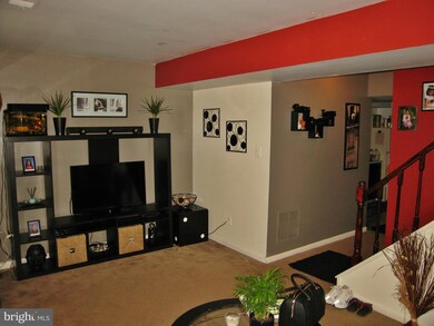 9762 Hagel Cir unit A, Lorton, VA 22079 - photo 3