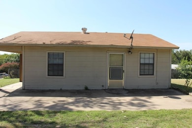 507 Edna St, Weatherford, TX 76086 - photo 3