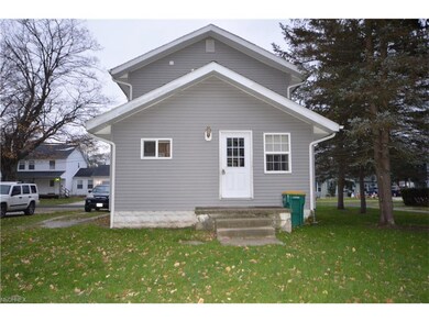 479 Vine St, Geneva, OH 44041 - photo 3