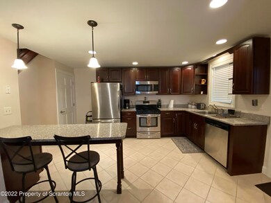 536 Hemlock St, Scranton, PA 18505 - photo 3