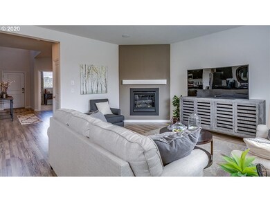 20553 SE Evian Ave, Bend, OR 97702 - photo 7