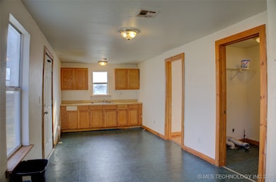 4140 W 8th St, Tulsa, OK 74127 - photo 7