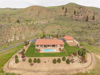 146 Crest Dr, Chelan, WA 98816 - photo 6