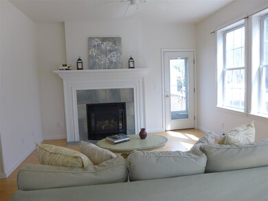 11 Mansfield Ave, Essex Junction, VT 05452 - photo 2