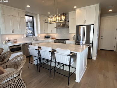 1151 Lantern Ln, Eugene, OR 97401 - photo 5