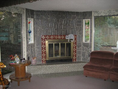 1350 Lamboll Ave, Jacksonville, FL 32205 - photo 3