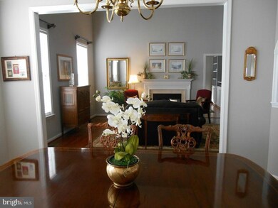 6816 Street Cry Ct, Gainesville, VA 20155 - photo 7