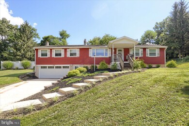 110 Watson Ln, New Bloomfield, PA 17068 - photo 2