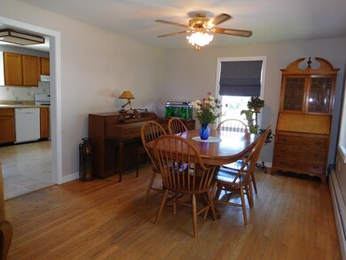 15 Meadow St, Manchester, NH 03103 - photo 5