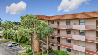 4930 E Sabal Palm Blvd unit 301, Tamarac, FL 33319 - photo 4