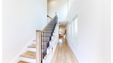 4018 Delta Rose St, Houston, TX 77018 - photo 4