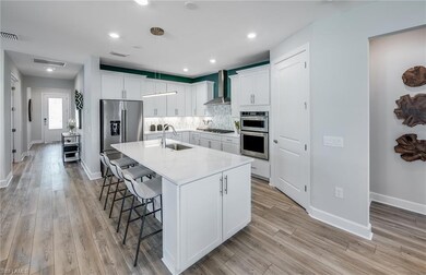 Furnished model, options may vary.