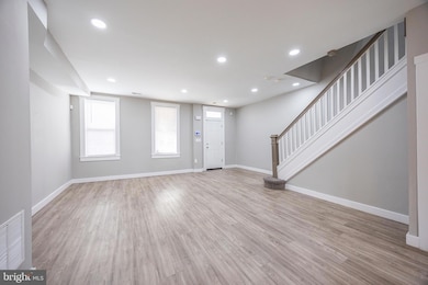 739 Linnard St, Baltimore, MD 21229 - photo 6