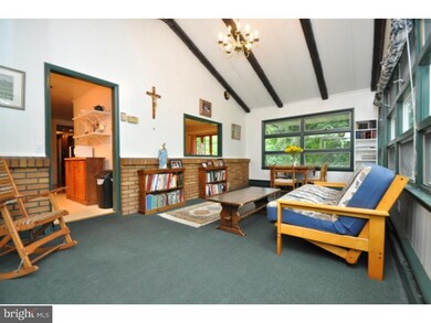 2483 Community Dr, Bath, PA 18014 - photo 3