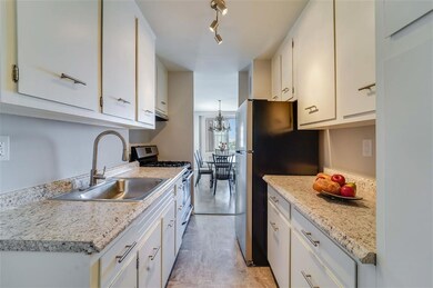 225 St Pauls Ave unit 17C, Jersey City, NJ 07306 - photo 3