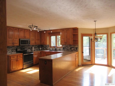 420 Waldruh Dr, Bellevue, NE 68005 - photo 6