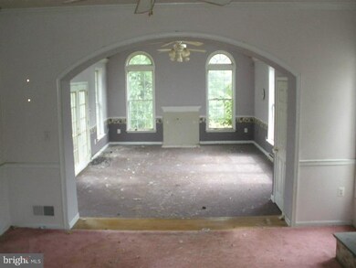 5804 Hub Nail Ct, Frederick, MD 21703 - photo 4