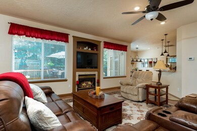 800 Shadowood interior-2