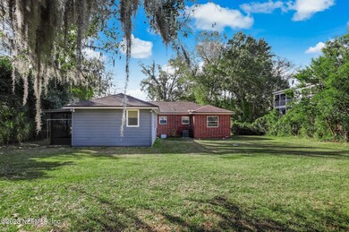 2477 Ormsby Cir E, Jacksonville, FL 32210 - photo 4