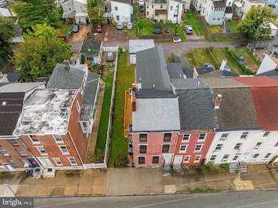 32 E Elm St, Norristown, PA 19401 - photo 4