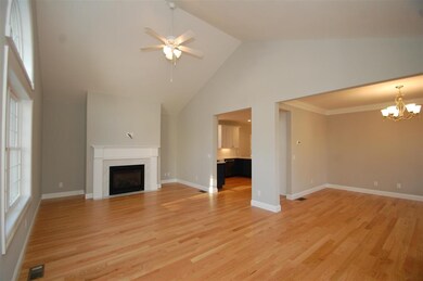 8 Crab Tree Ct unit 28, Merrimack, NH 03054 - photo 6