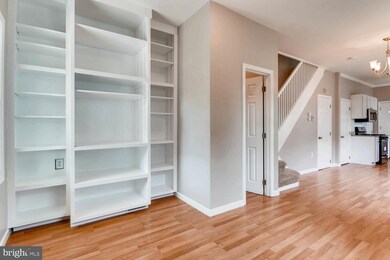 2112 Sunbriar Ln, Gwynn Oak, MD 21207 - photo 2