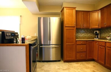 Does everything kitchen.  Easy to create those cul