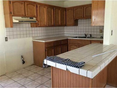 701 Santa Barbara Dr, El Paso, TX 79915 - photo 4