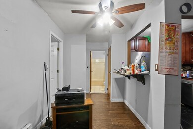 175 Clare Ave unit B4, Hyde Park, MA 02136 - photo 6