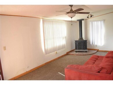 328 N Carolina Dr, El Paso, TX 79915 - photo 5