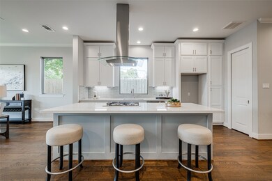 824 Aurora St, Houston, TX 77009 - photo 6